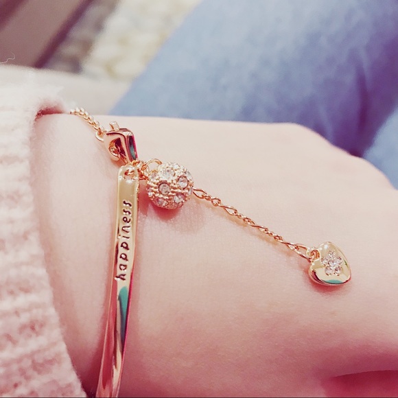 💐Rose Gold Happiness Charm Bracelet - Picture 2 of 8